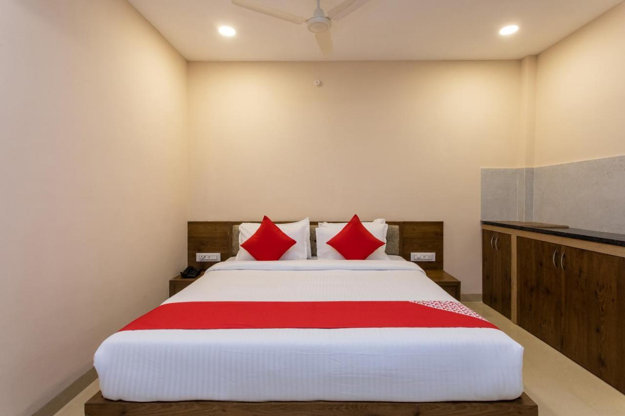 Oyo 75956 Hotel Grand Rourkela Exterior foto